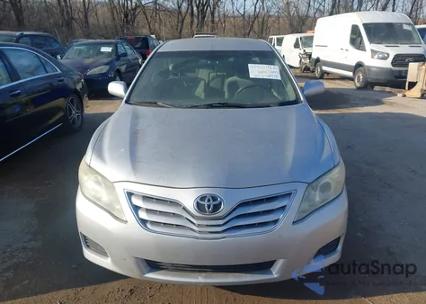 2011 Toyota Camry Le from USA, damaged, VIN 4T1BF3EK6BU168428